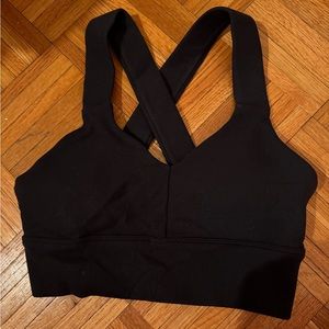 Alo Strappy Back Sports Bra